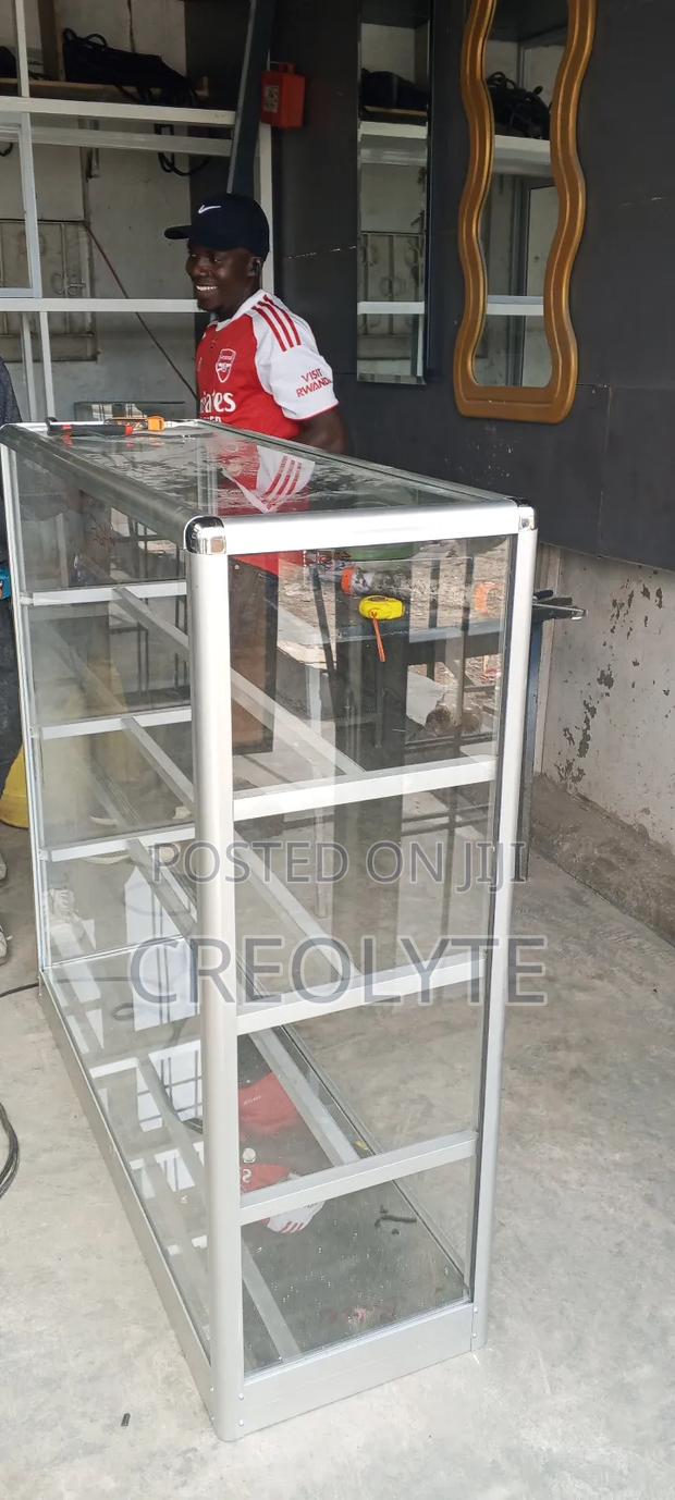 Modern Glass Counter/Display - thumbnail 4