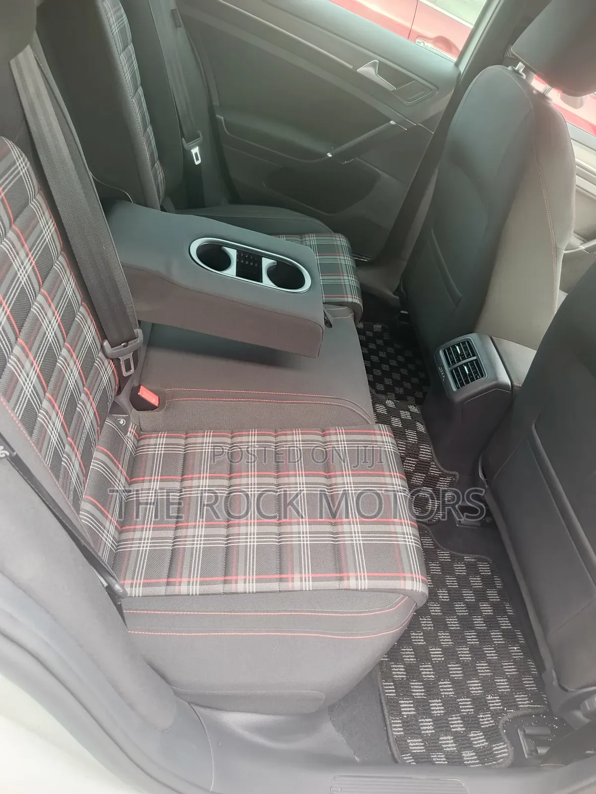 Volkswagen Golf 2018 White