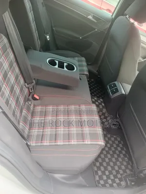 Volkswagen Golf 2018 White