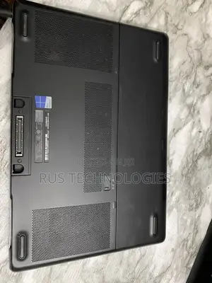Laptop Dell Precision 7520 32GB Intel Core i7 SSD 256GB