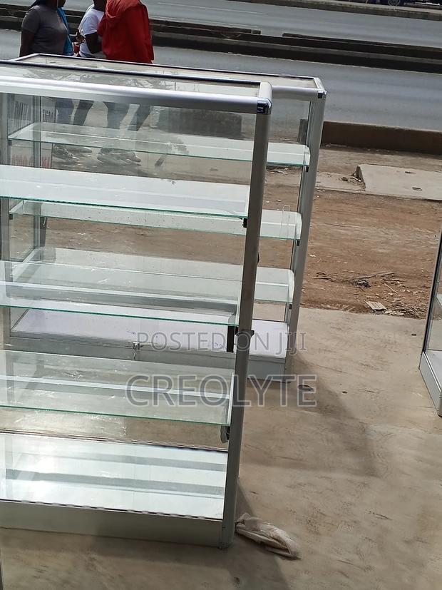 Four Feet Shop Display Counter - thumbnail 6