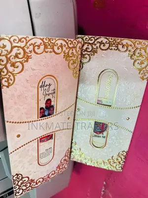 Vintage-Style Wedding Card Printing