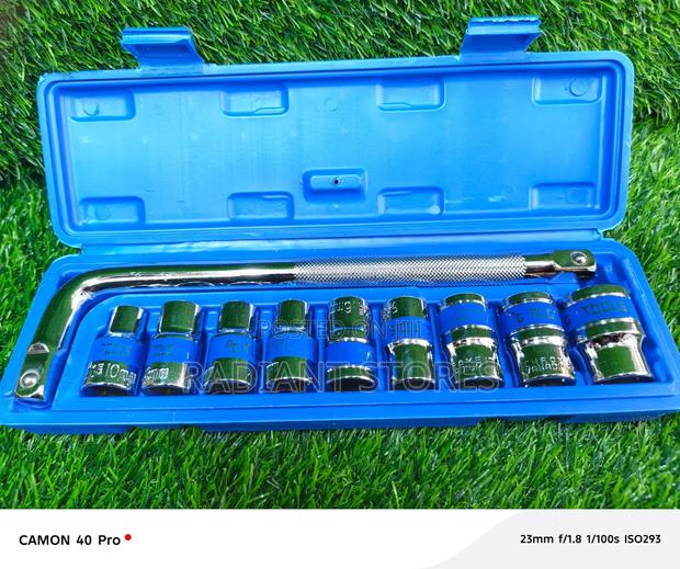 Set Of Box Spinner