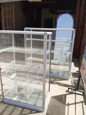 Cosmetics Glass Display