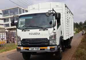 2023 Isuzu FRR