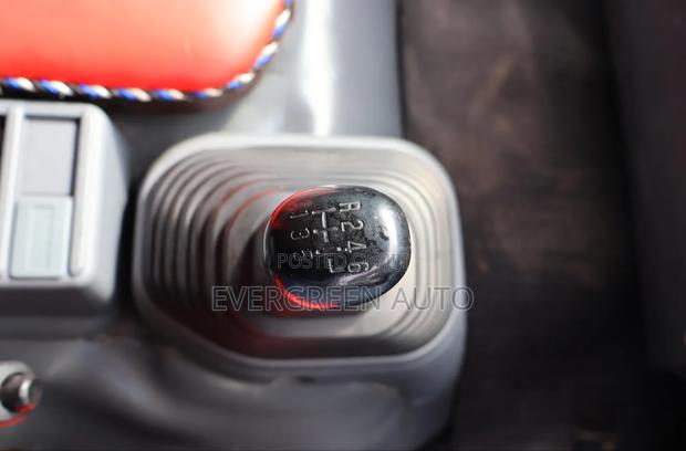 2023 Isuzu FRR - thumbnail 7