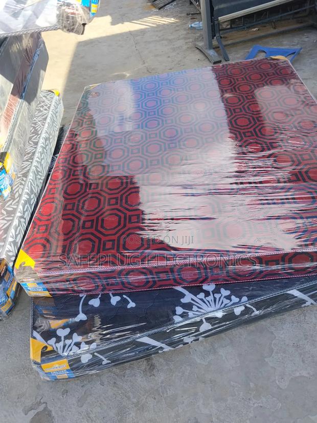 Morning Glory 4×6×10 Inches High Density Plain Mattress