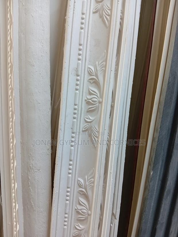 Flowered Gypsum Cornices