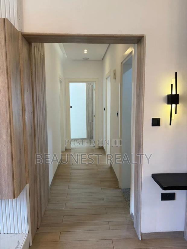 3bdrm Apartment in Valley Arcade for sale - thumbnail 6