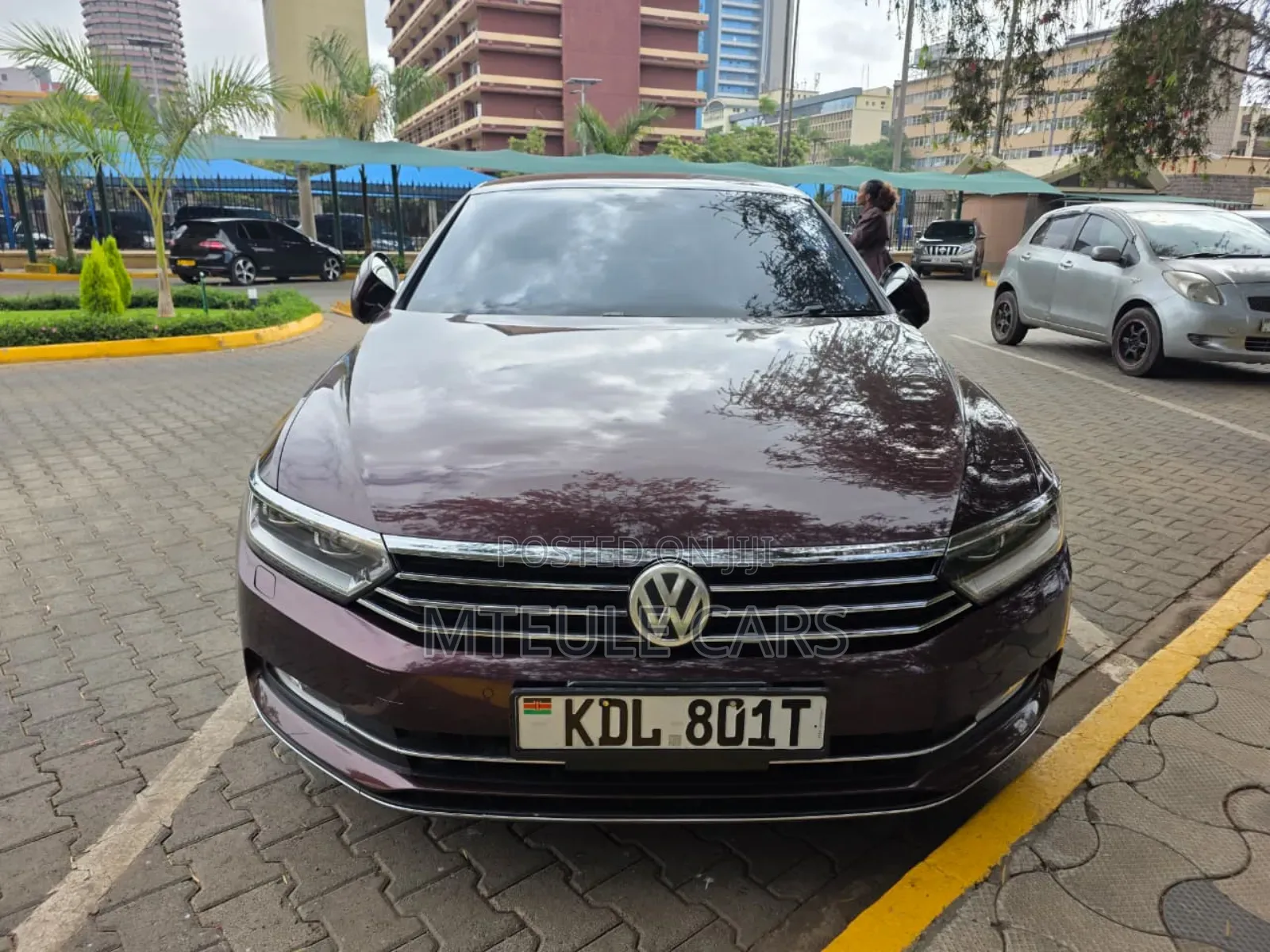 Volkswagen Passat 2016 Maroon