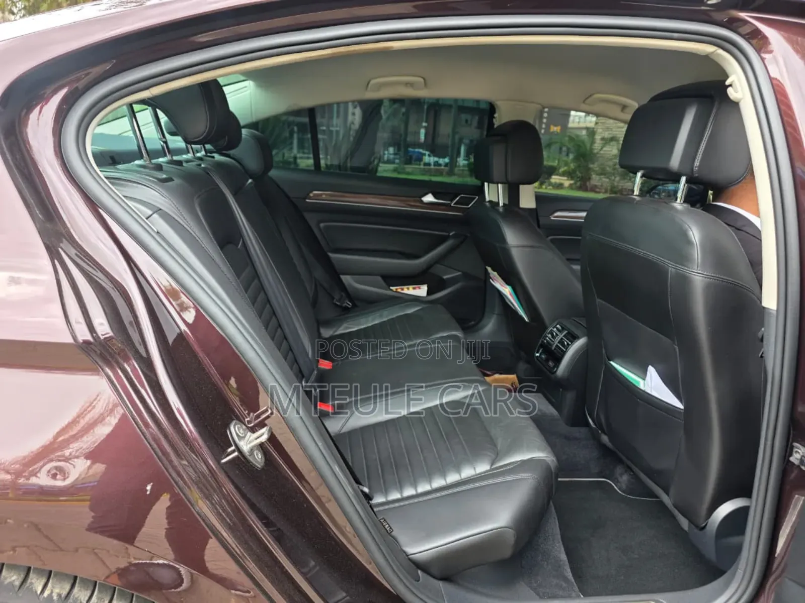 Volkswagen Passat 2016 Maroon