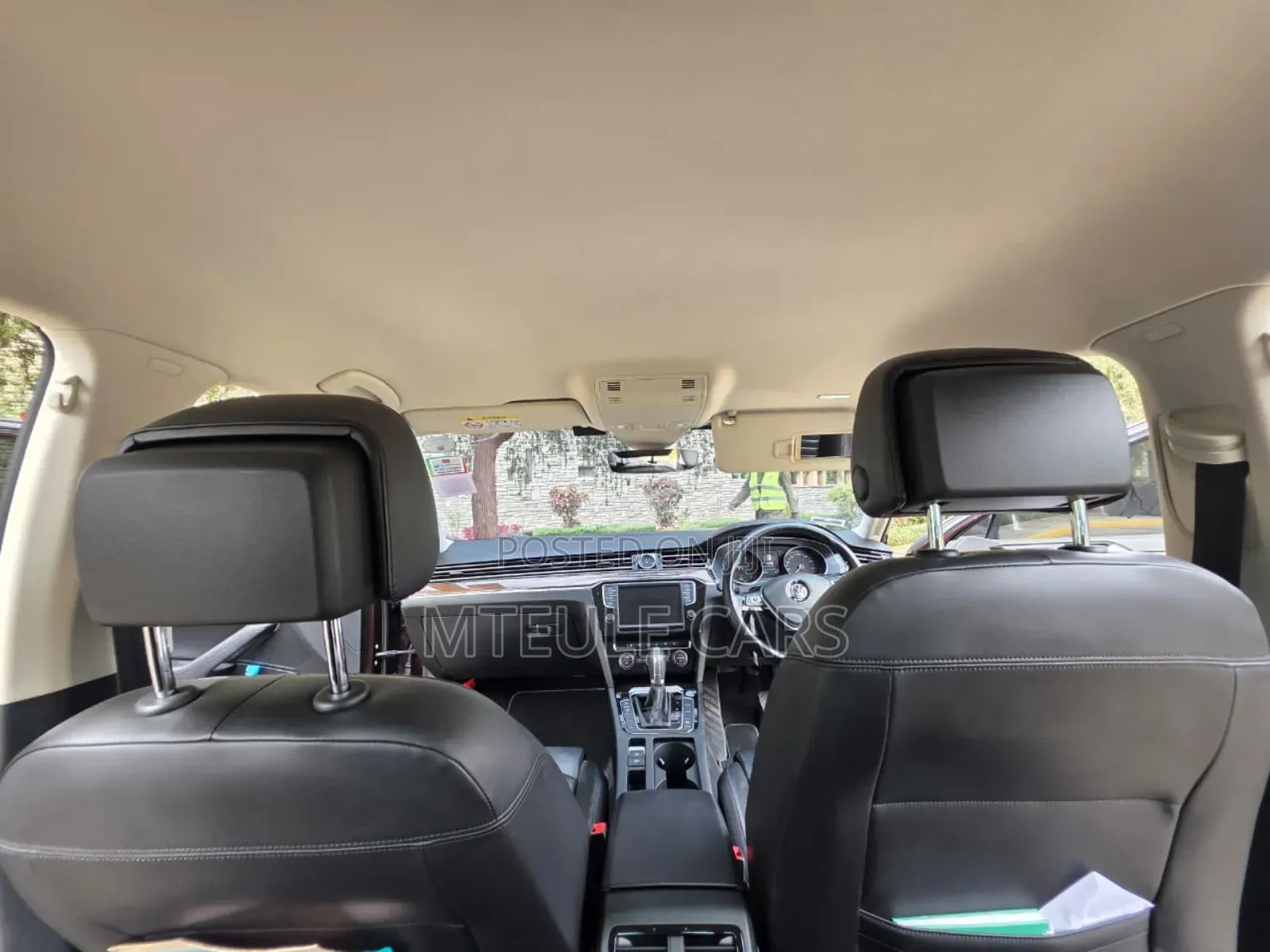 Volkswagen Passat 2016 Maroon