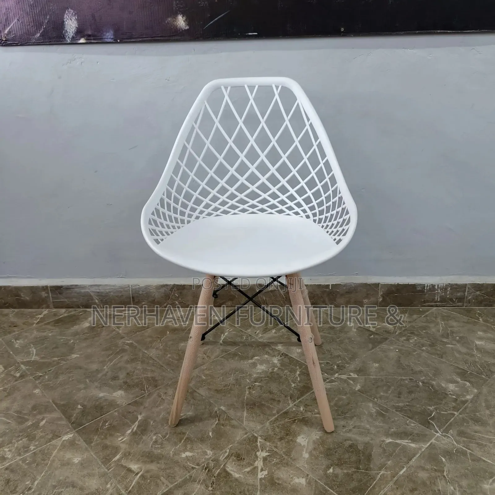 Mesh Eames Chair – Comfortable Office Study Chair