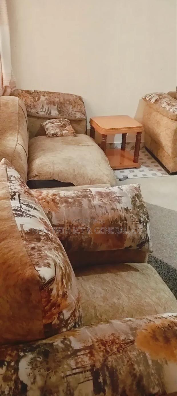 7 Seater Sofa Set on Quick Sale, Thika - thumbnail 2