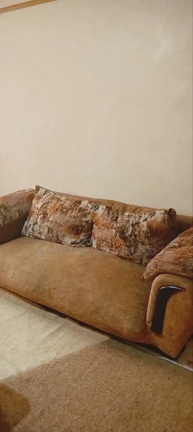 7 Seater Sofa Set on Quick Sale, Thika - thumbnail 5
