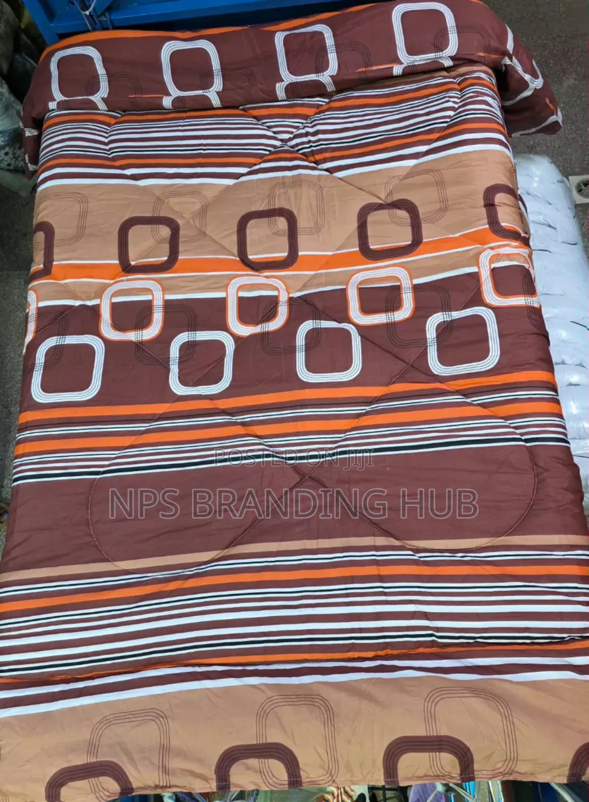 6*6 Unbinded Duvets 1bedsheet ,2pillowcases Sk