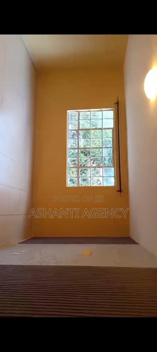 Furnished 2bdrm Apartment in Matasia Luxury for rent - thumbnail 4