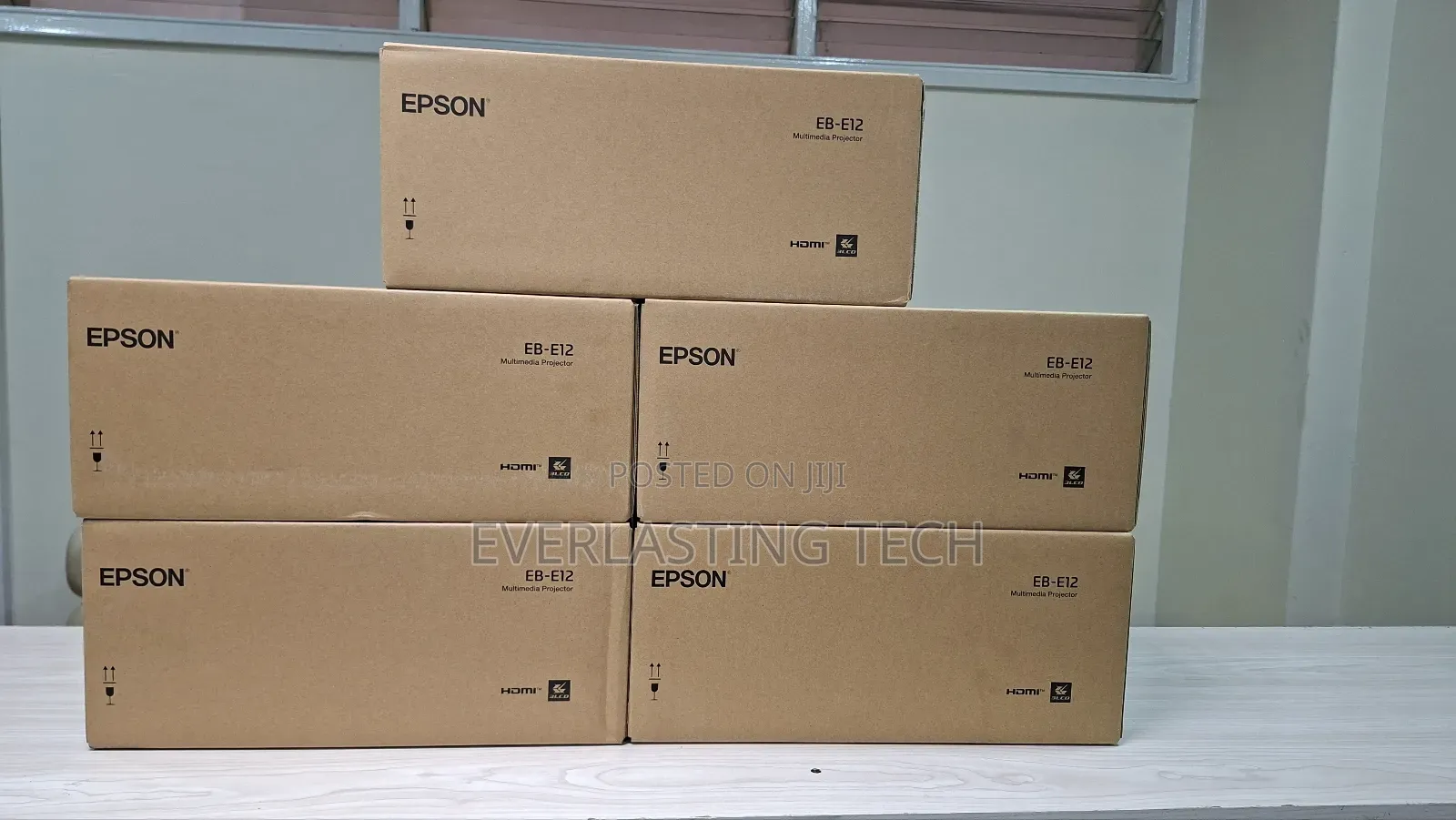 Epson Eb-e12 Xga 3lcd 3600 Lumen Projector