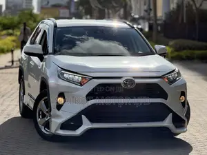Toyota RAV4 TRD Off Road AWD 2020 White