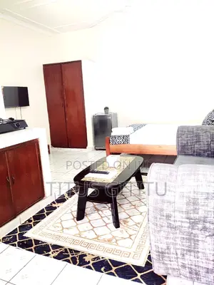 Studio Tudor With Creek Views | Cool Breeze | Near Town Fort Jesus |