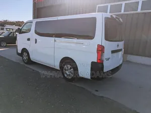 Nissan Caravan (Urvan) 2019 White