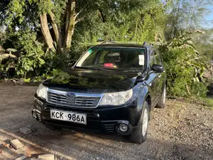Subaru Forester 2.0D X 2010 Black