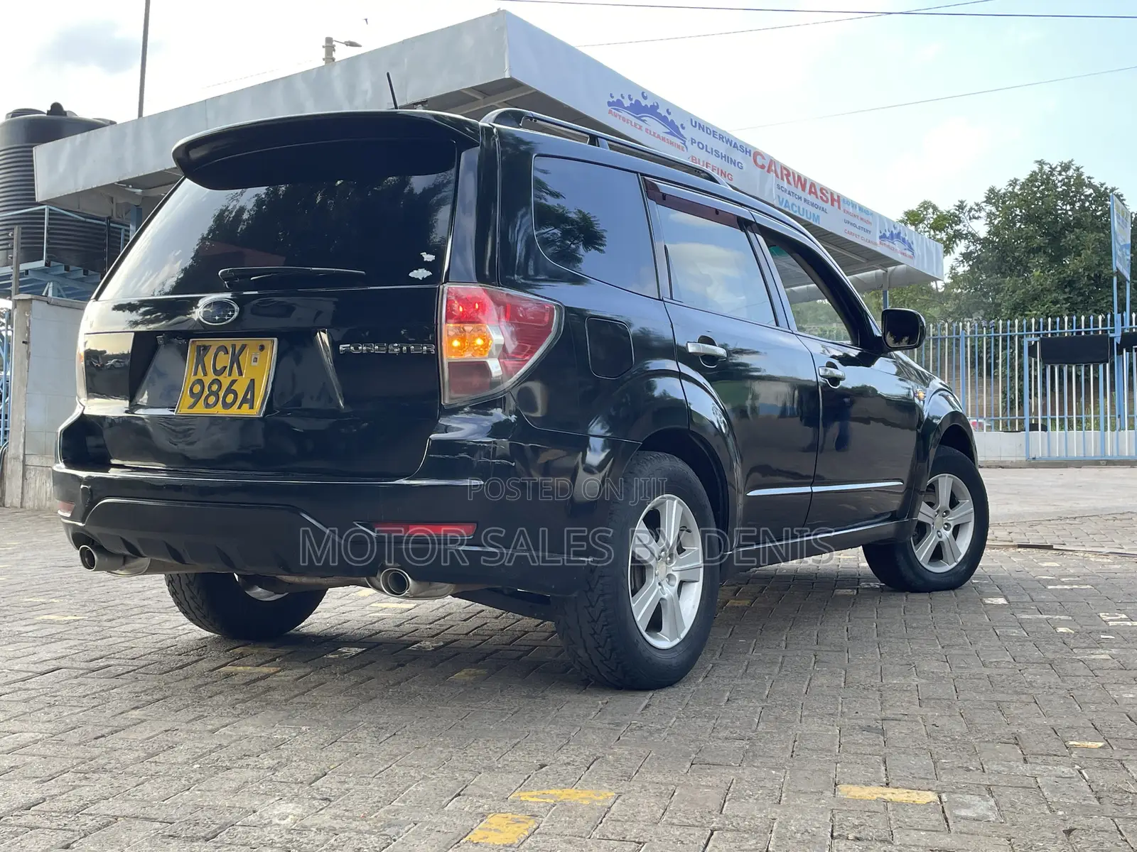 Subaru Forester 2.0D X 2010 Black