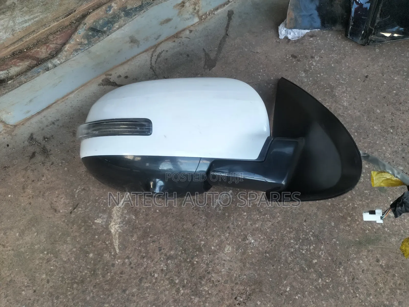 Mitsubishi Outlander 2015 Sidemirror Camera Type