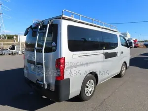 Nissan Caravan (Urvan) 2019 Silver