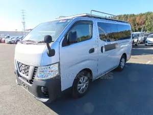 Nissan Caravan (Urvan) 2019 Silver