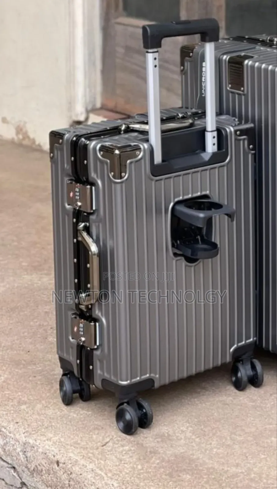 3 in 1 Laxurious Manageral Bossy Aliminium Unicros Suitcase Briefcase