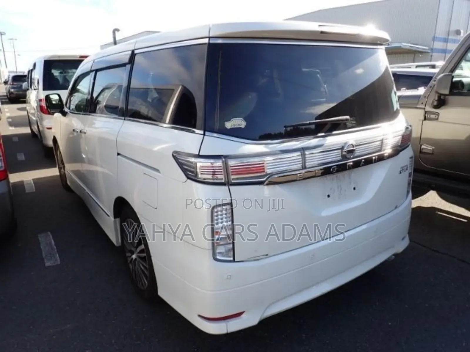 Nissan Elgrand 2019 Pearl