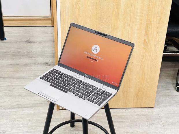 Laptop Dell Precision 15 3551 48GB Intel Core i9 SSD 512GB - main view
