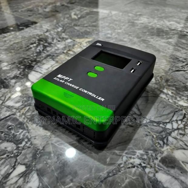 40ah MPPT Solar Charge Controller - main view