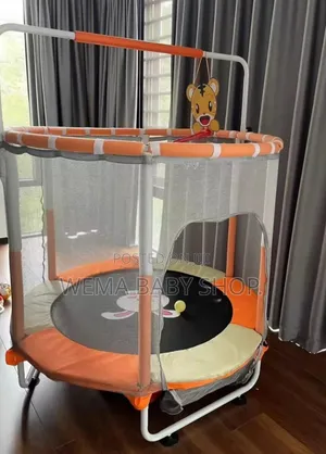 5ft Trampoline for Kids With Safety Enclosure