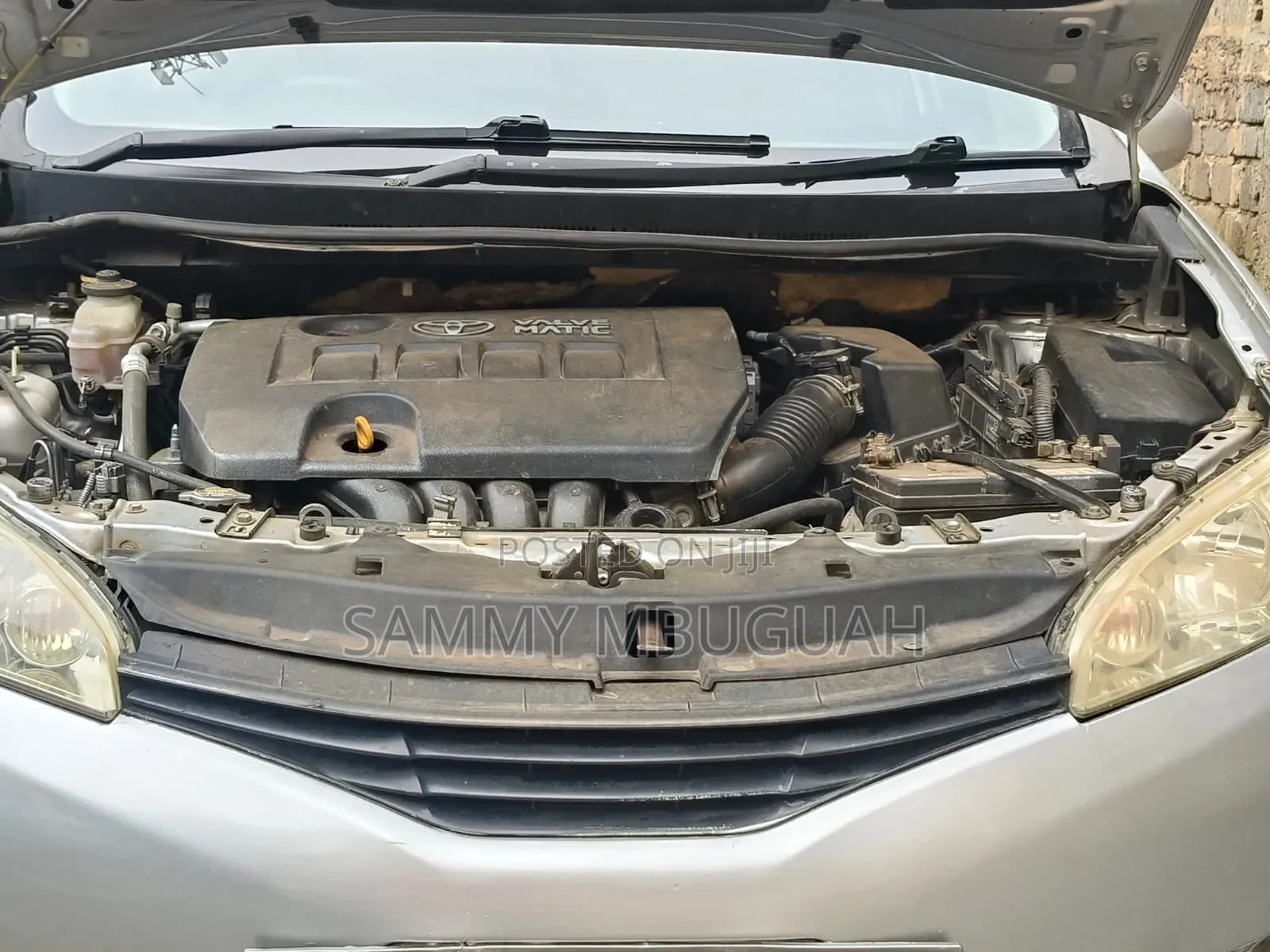 Toyota Wish 2010 Silver