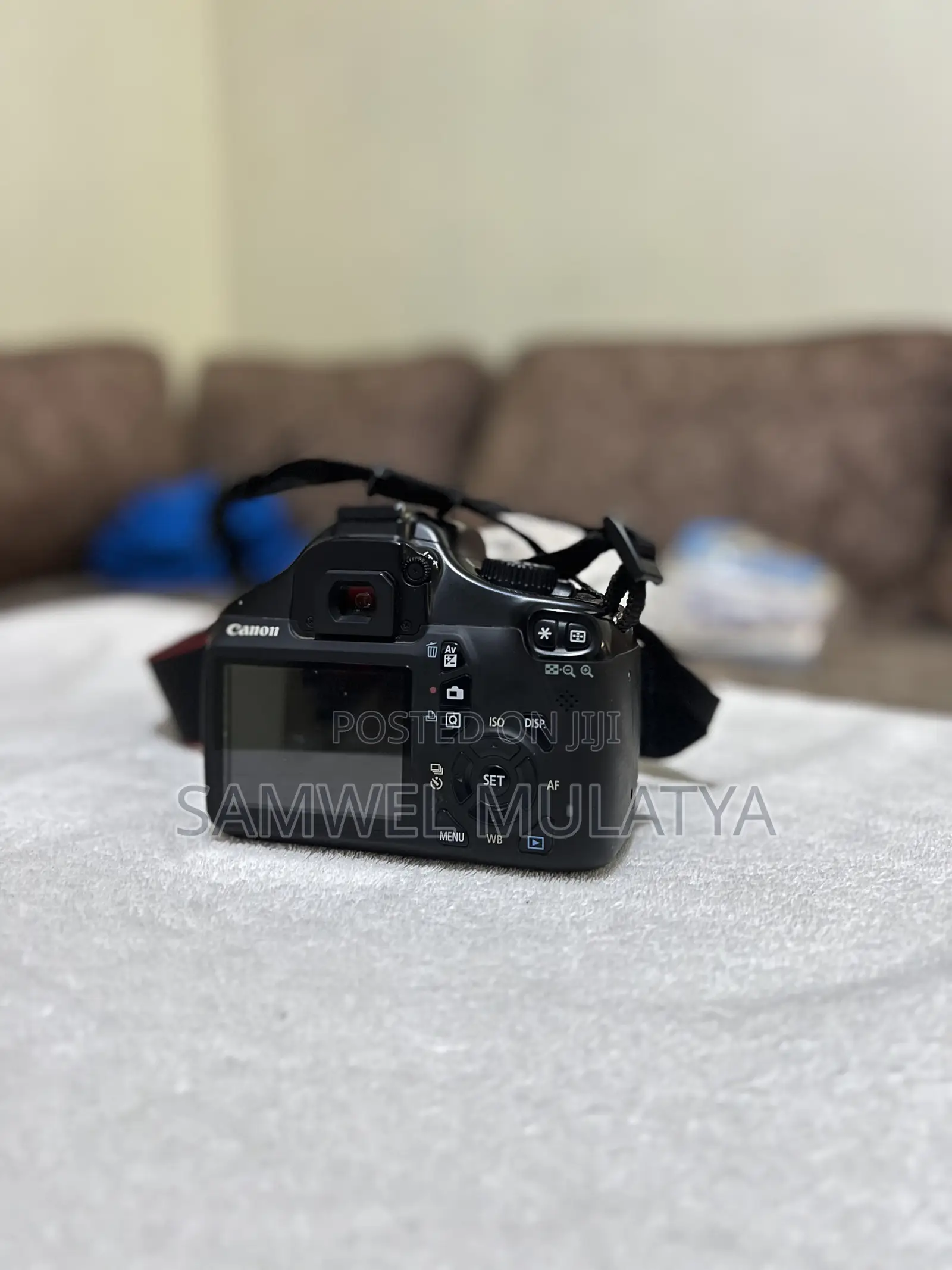Canon 1100d