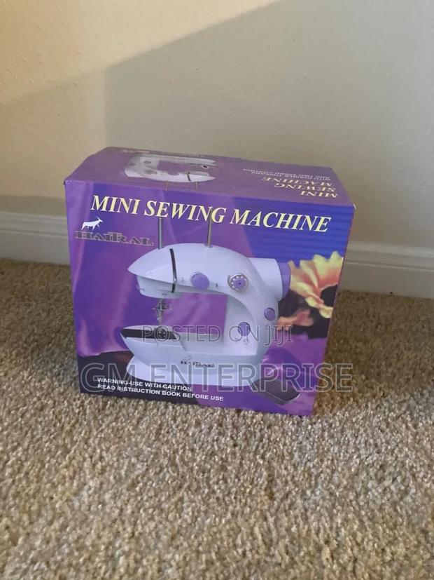 Mini Sewing Machine