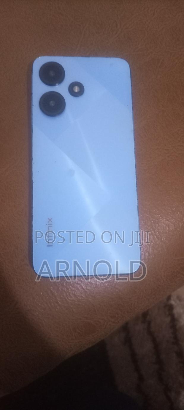 Infinix Hot 30 128 GB Blue - thumbnail 4