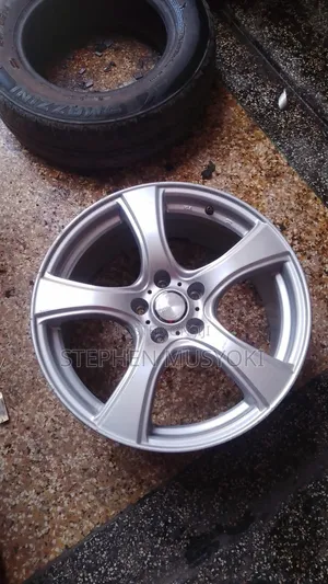 Toyota Harrier Size 18inch Rims