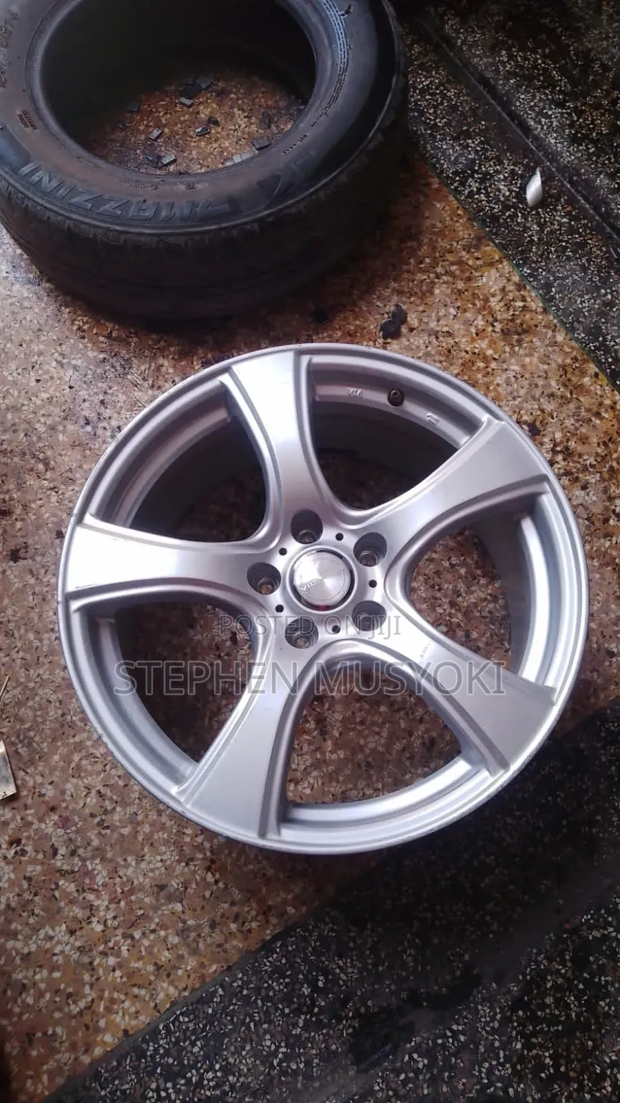 Toyota Harrier Size 18inch Rims