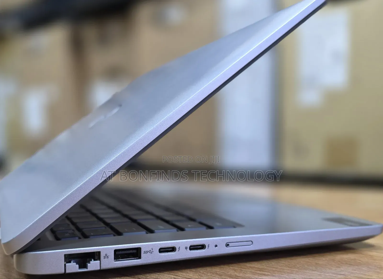 Laptop Dell Latitude 5450 16GB Intel Core Ultra 5 SSD 256GB
