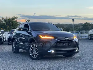 Toyota Harrier 2.0 4WD 2020 Gray