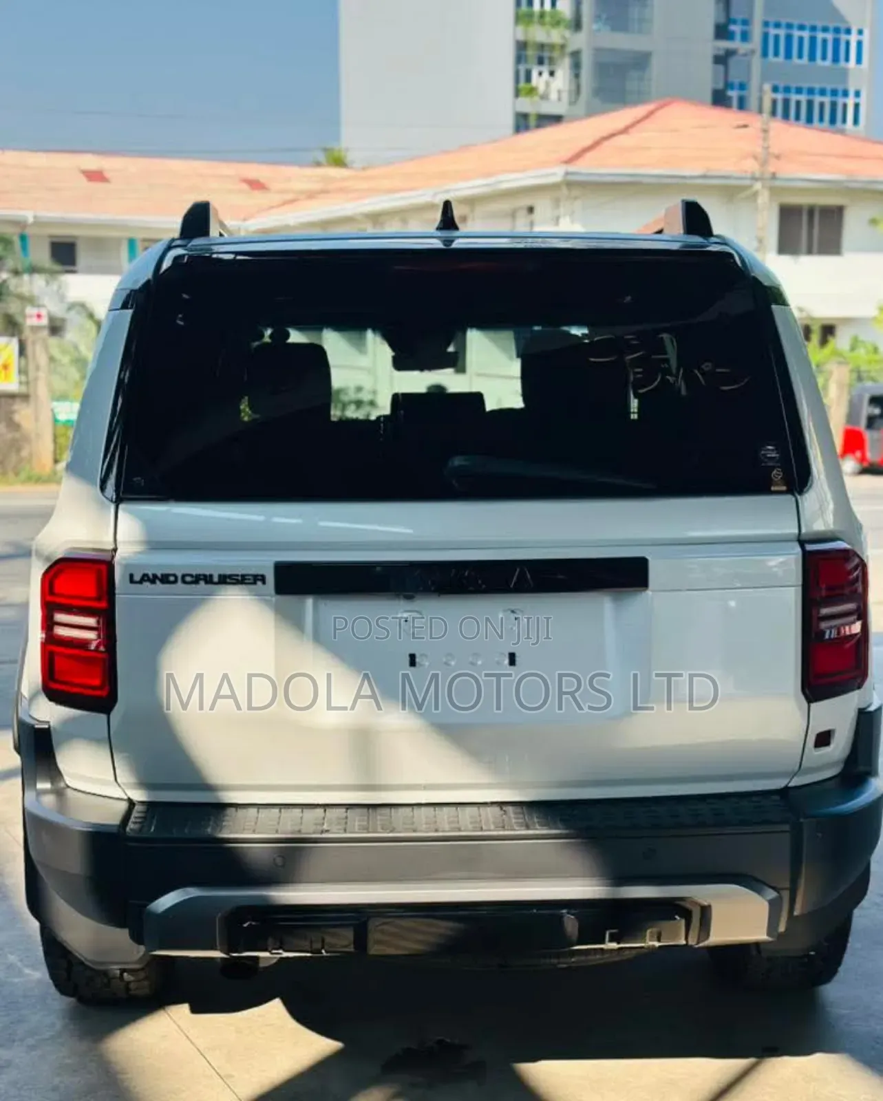 Toyota Land Cruiser Prado 2.8 2024 White