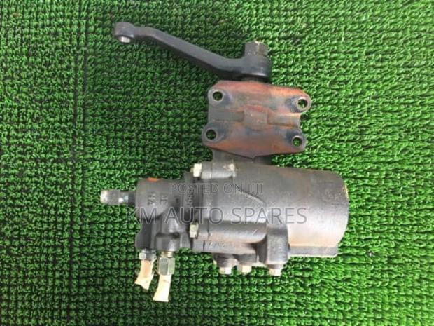 Toyota Land Cruiser 70 Series Steering Box