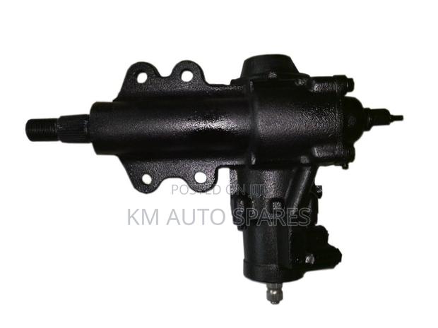 Nissan Hardbody Steering Box