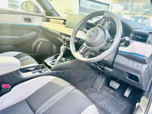 Honda Vezel 2022 Green