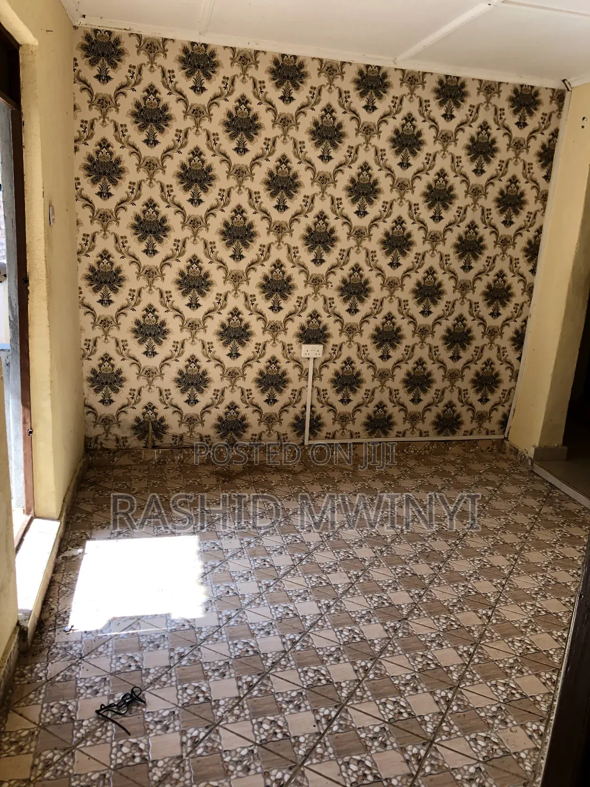 1bdrm House in Kombani, Waa for rent