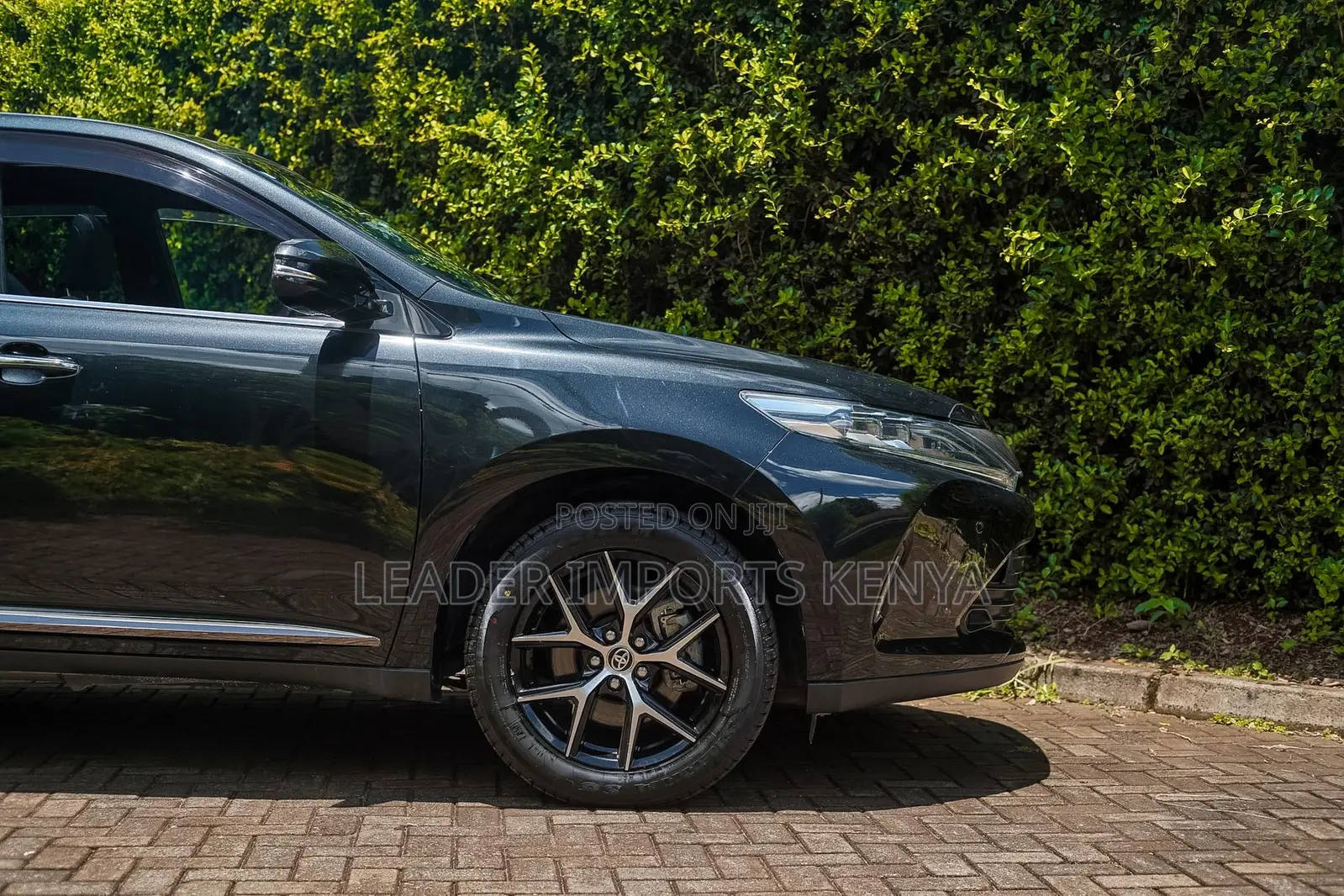Toyota Harrier 2.0 2019 Black