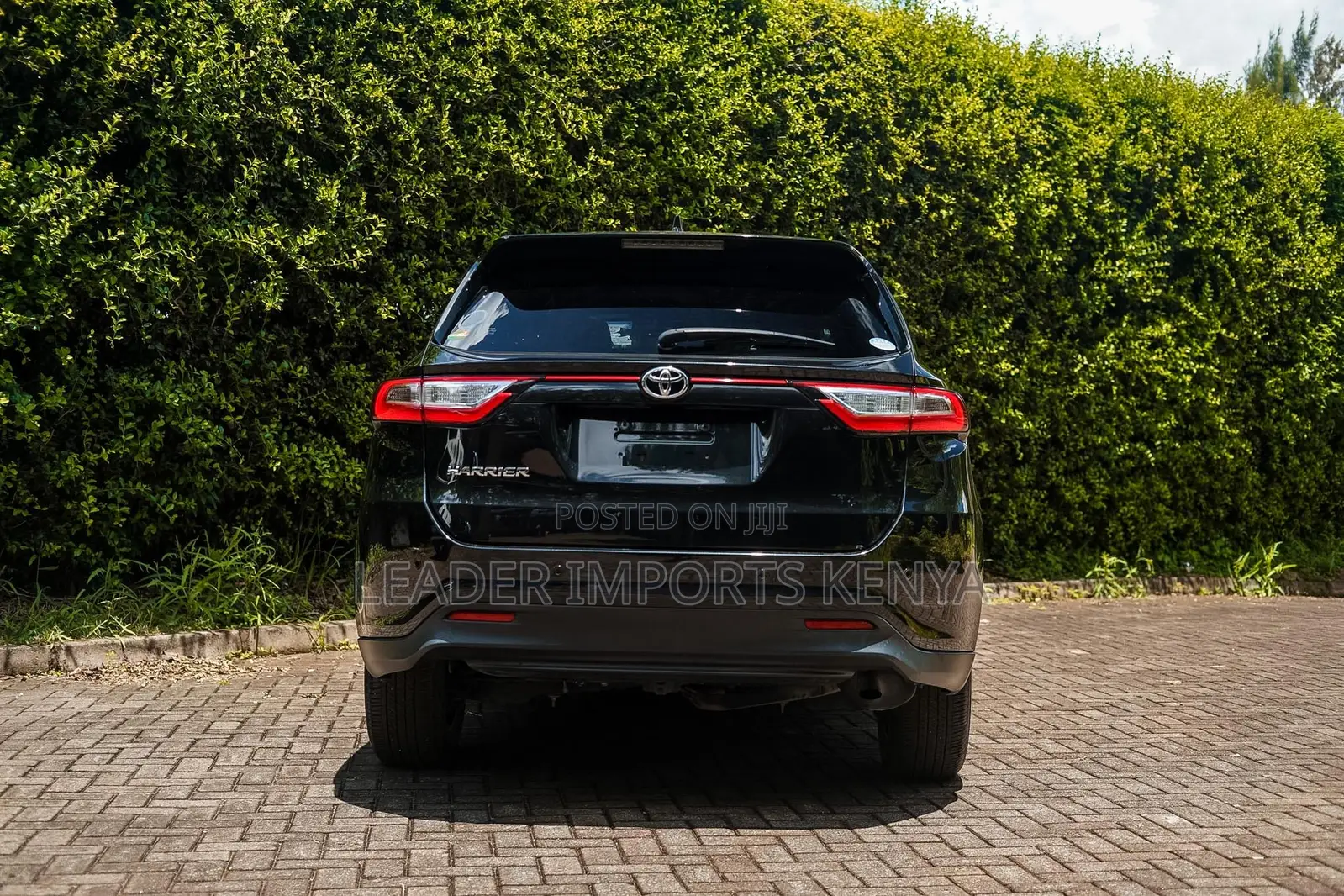 Toyota Harrier 2.0 2019 Black